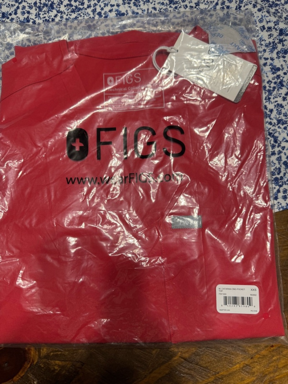 Figs Catarina One-Pocket Top